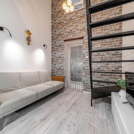 Ferienwohnung Chic Loft Bp: Industrial Gem Budapest Exterior foto