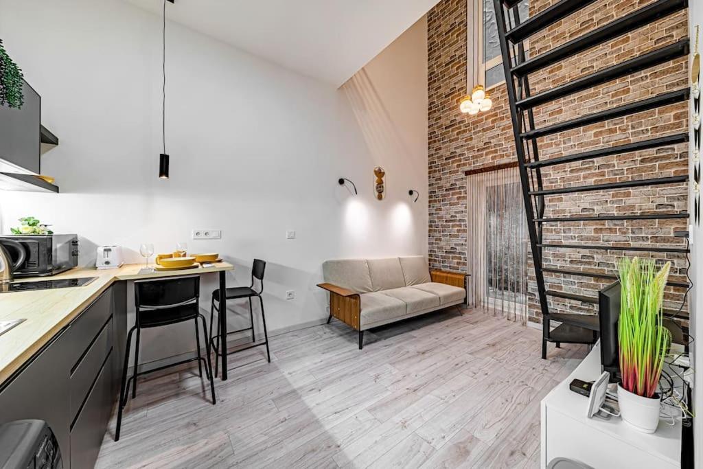 Ferienwohnung Chic Loft Bp: Industrial Gem Budapest Exterior foto